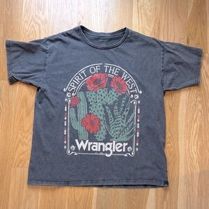 Wrangler oversized Women’s charcoal Graphic T-Shirt